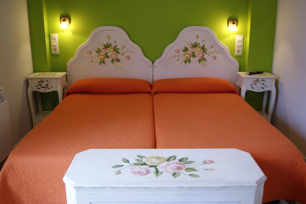 Igea Hostal Penacardena מראה חיצוני תמונה